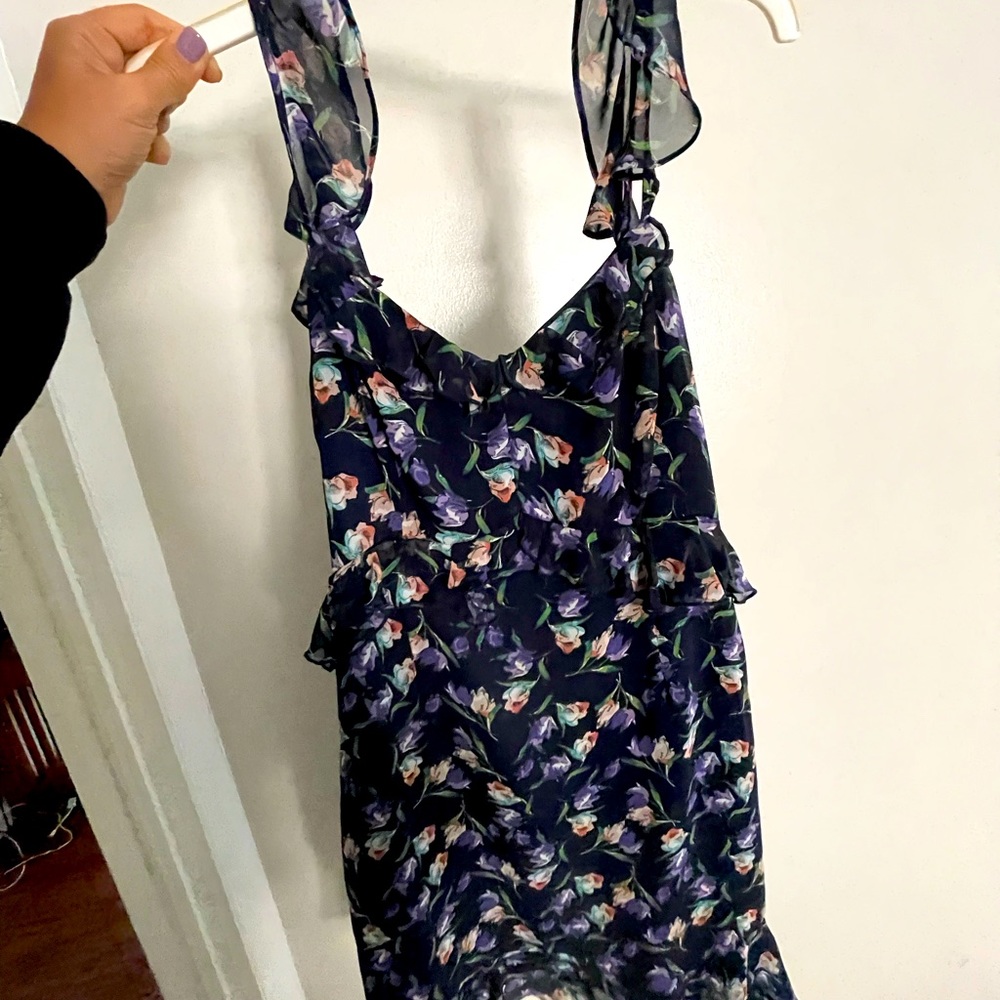 Lulu’s ruffle sleeve dress, two layered